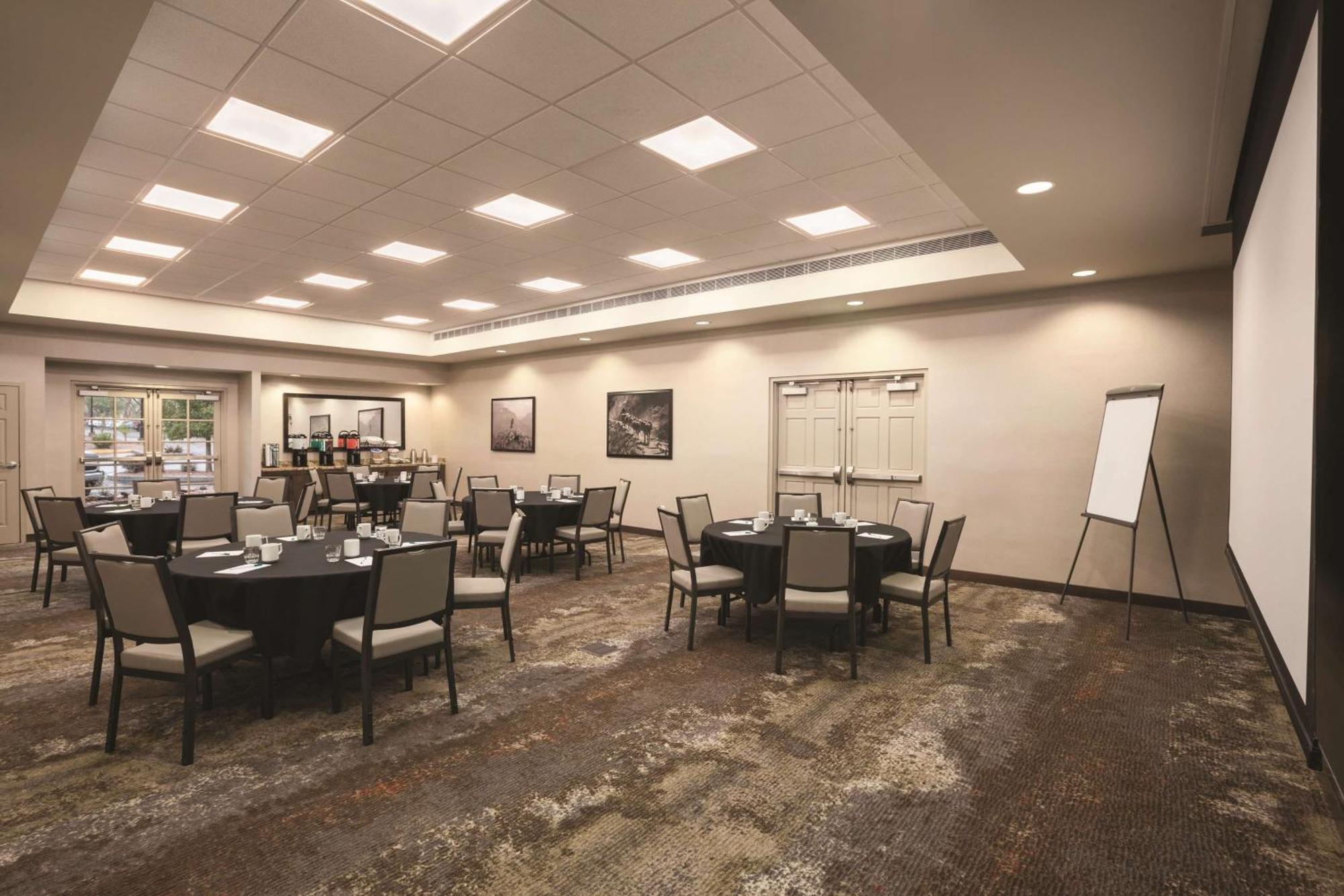 Homewood Suites Tucson St. Philip'S Plaza University מראה חיצוני תמונה