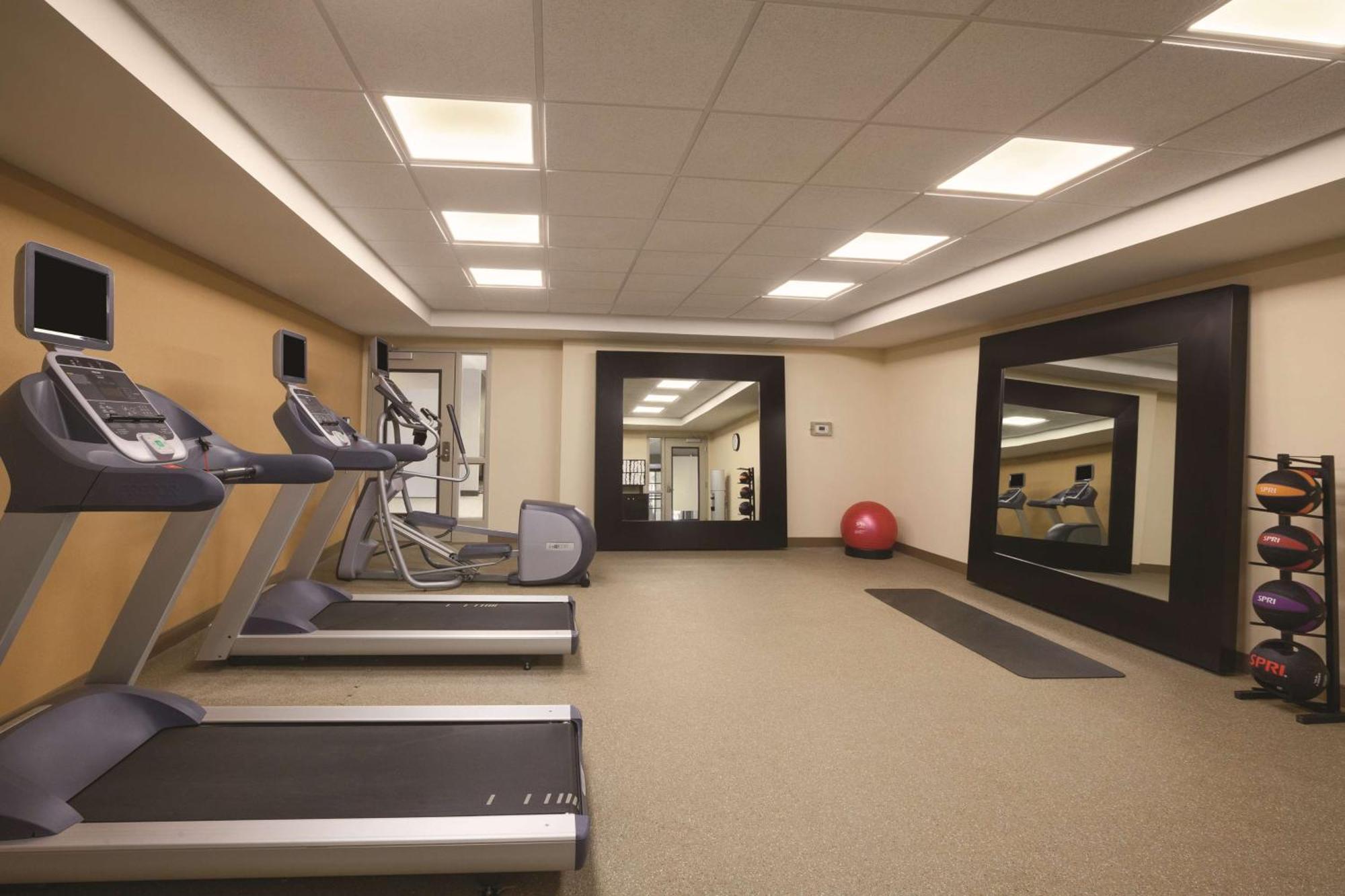 Homewood Suites Tucson St. Philip'S Plaza University מראה חיצוני תמונה