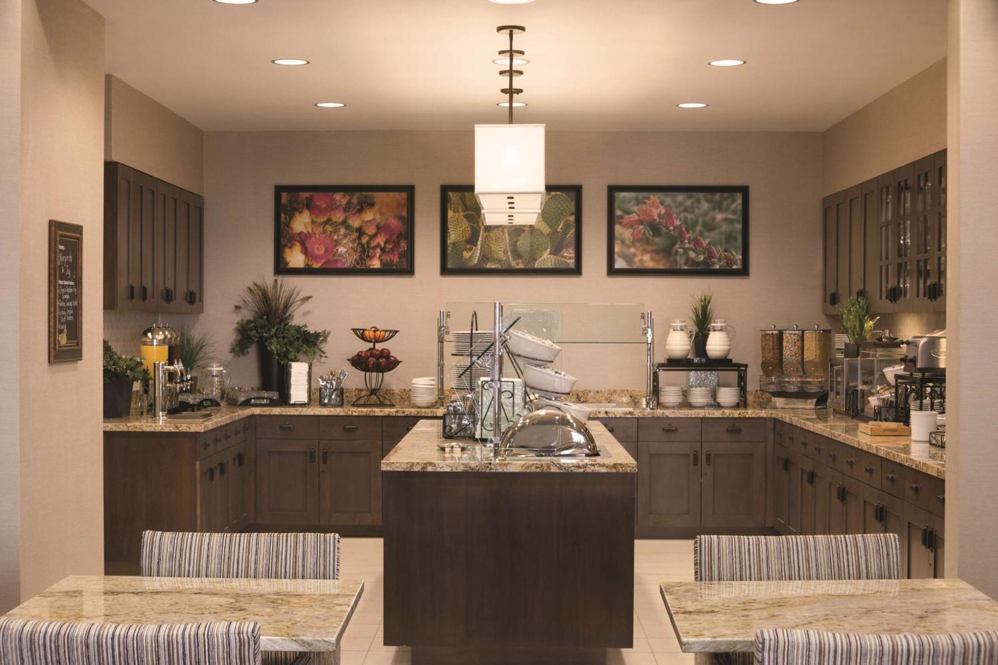 Homewood Suites Tucson St. Philip'S Plaza University מראה חיצוני תמונה
